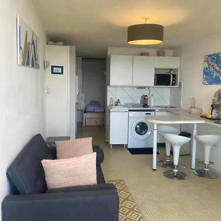 - Acces Direct A La Apartment